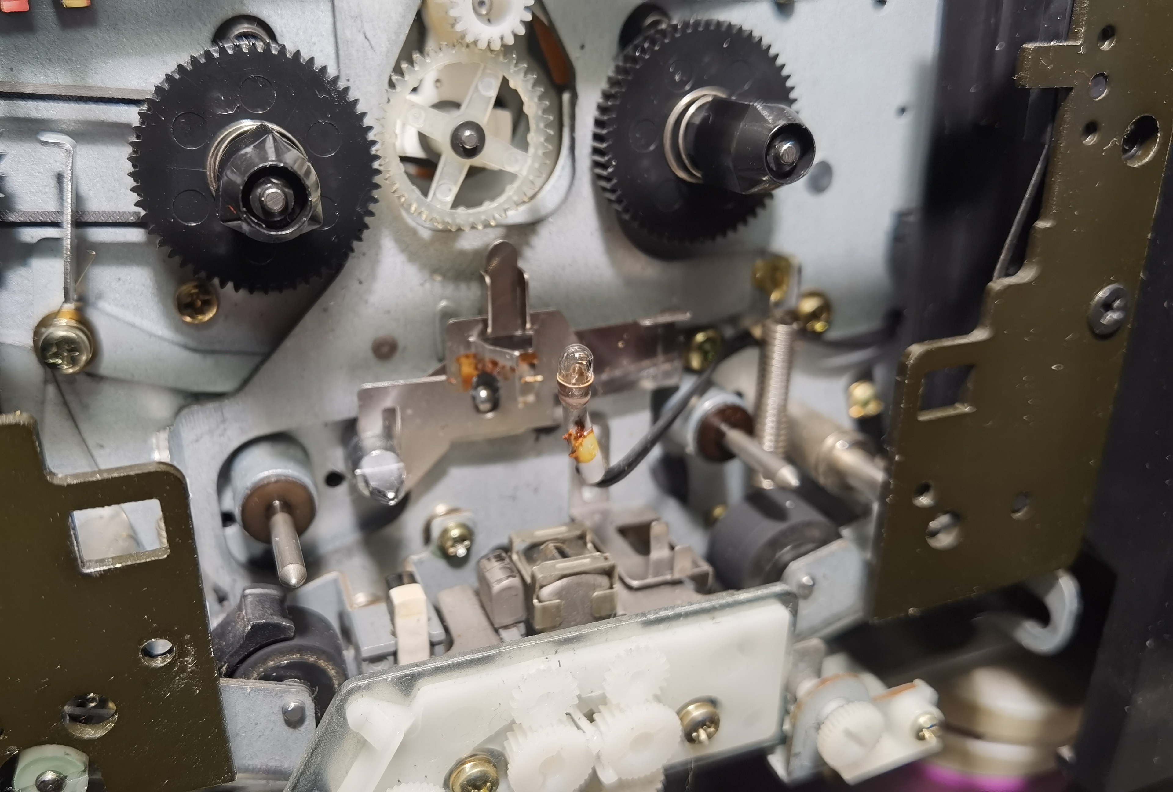 Nakamichi CR-7 - pinch roller and idler replacement